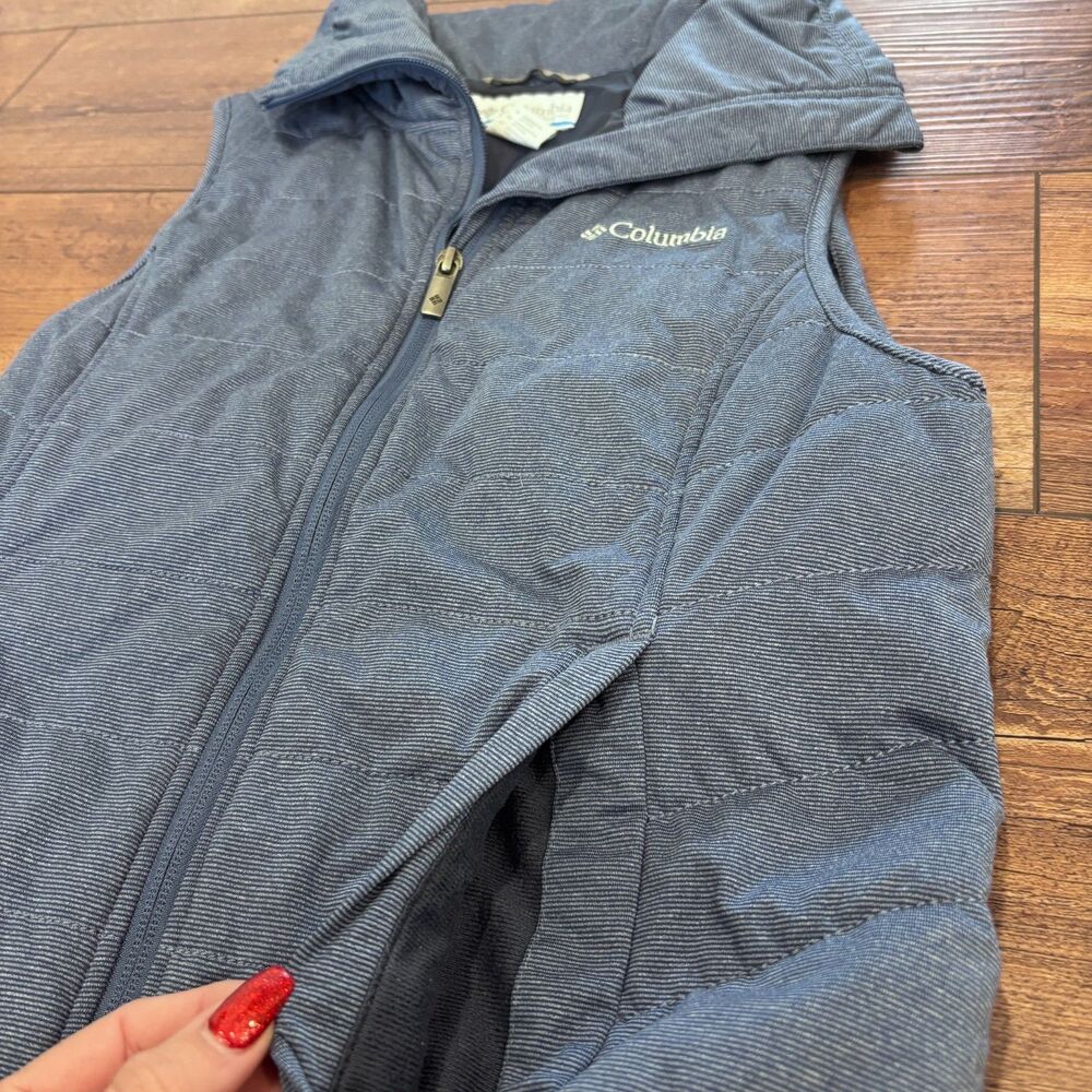 Columbia Outdoor Gorpcore Work Womens XS Blue Quilted Striped Puffer Vest EUC - Picture 3 of 11